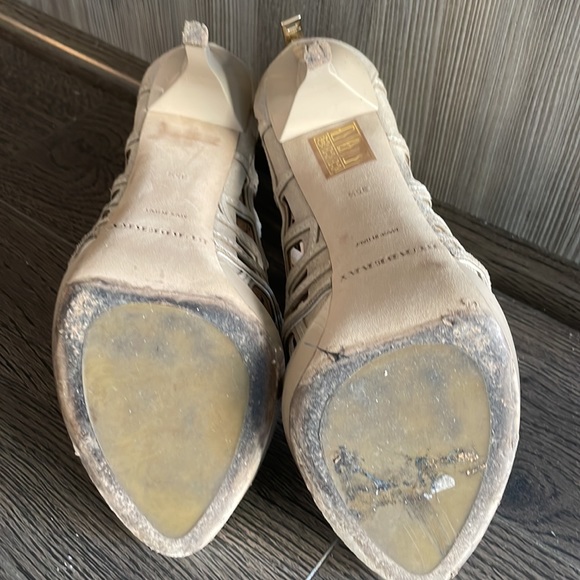 Burberry Prosum Caged Heel - Picture 5 of 8